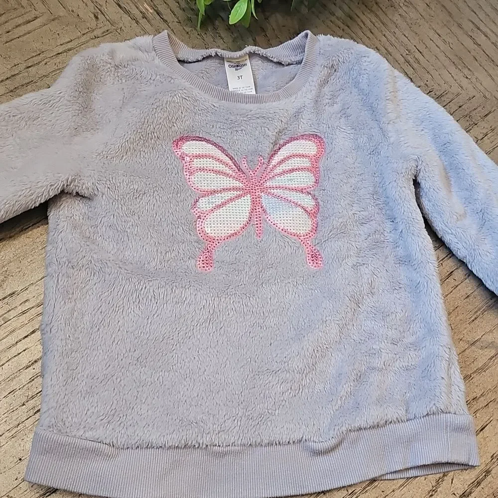 3T OshKosh B'gosh Gray Fuzzy Top with Pink Butterfly